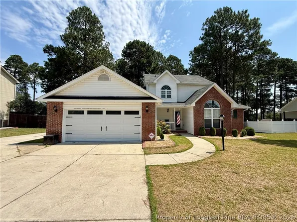 30 Richmond Park Dr, Cameron, NC 28326