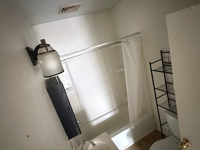 115 Olcott St #2 — Photo 5