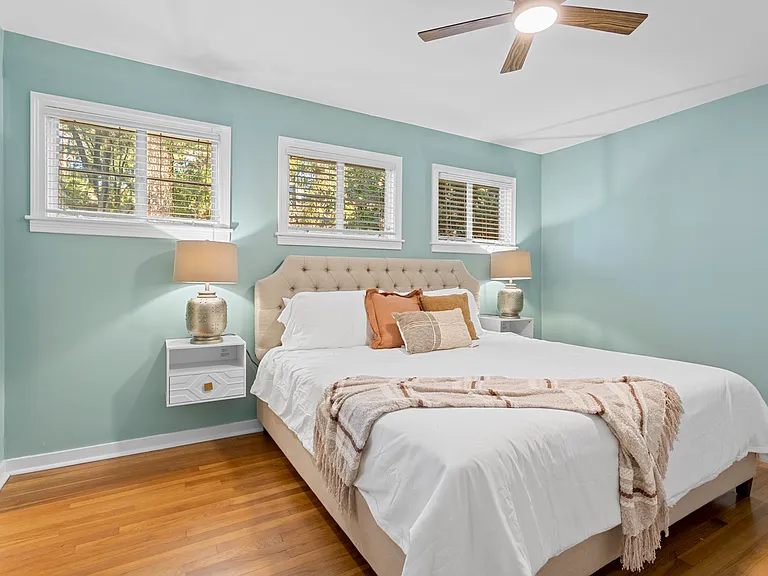 5430 Pine Lane Dr — Photo 16