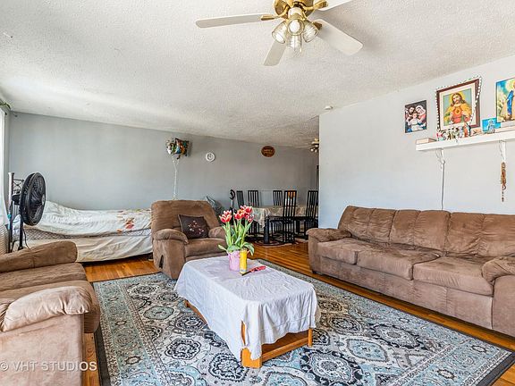 4th image of 8999 Kennedy Dr APT 2G