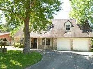 5106 Camden Ln, Pearland, TX 77584
