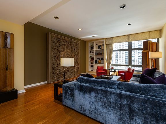 5th image of 680 N Lake Shore Dr #1317