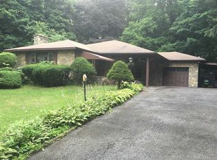 2156 New Hackensack Rd, Poughkeepsie, NY 12603