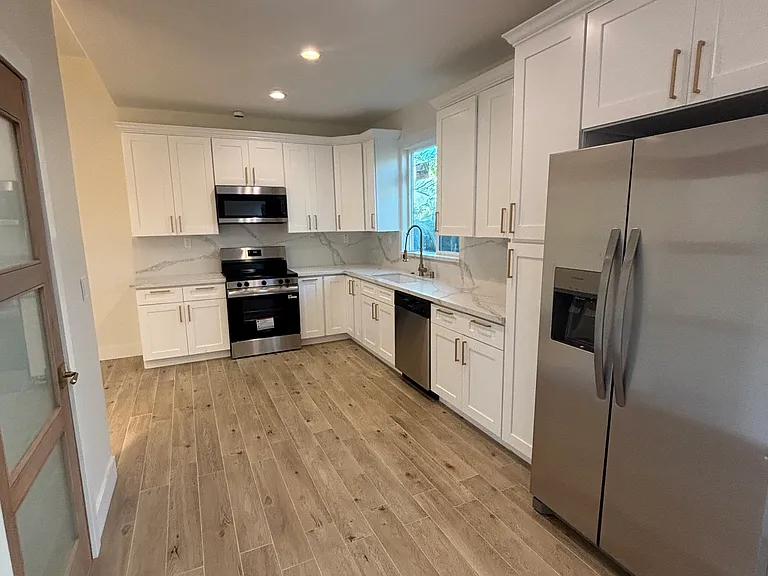 837 Rio Claro Ct — Photo 3