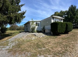 411 Meadowbrook Rd, Carlisle, PA 17015
