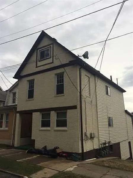 535 5th St photo 1