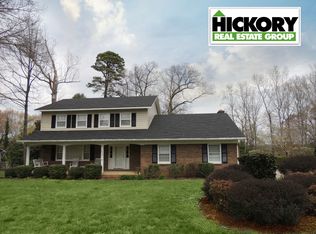 2036 10th Street Blvd NW, Hickory, NC 28601