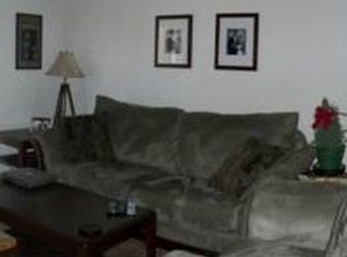 361 Old Cedarfield Dr, Blacksburg, VA 24060