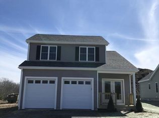 19 Candlelight Ln, Bellingham, MA 02019