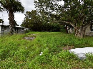 1906 Avenue K, Fort Pierce, FL 34950