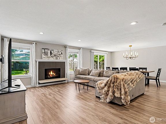 5th image of 28605 30th Avenue S