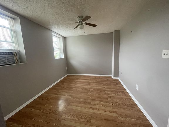 4th image of 800 S 7th St #5