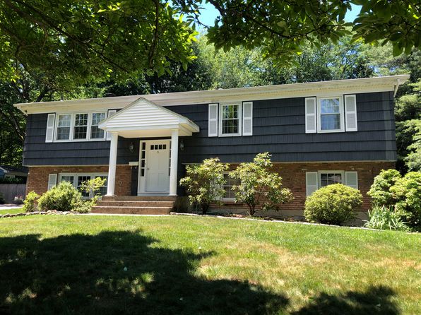 5 Dorchester Ave