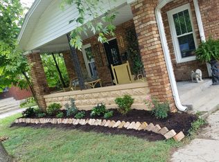 507 Park St, Paris, TN 38242