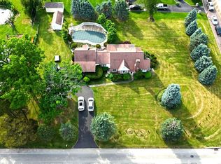 2438 Pine Rd, Huntingdon Valley, PA 19006