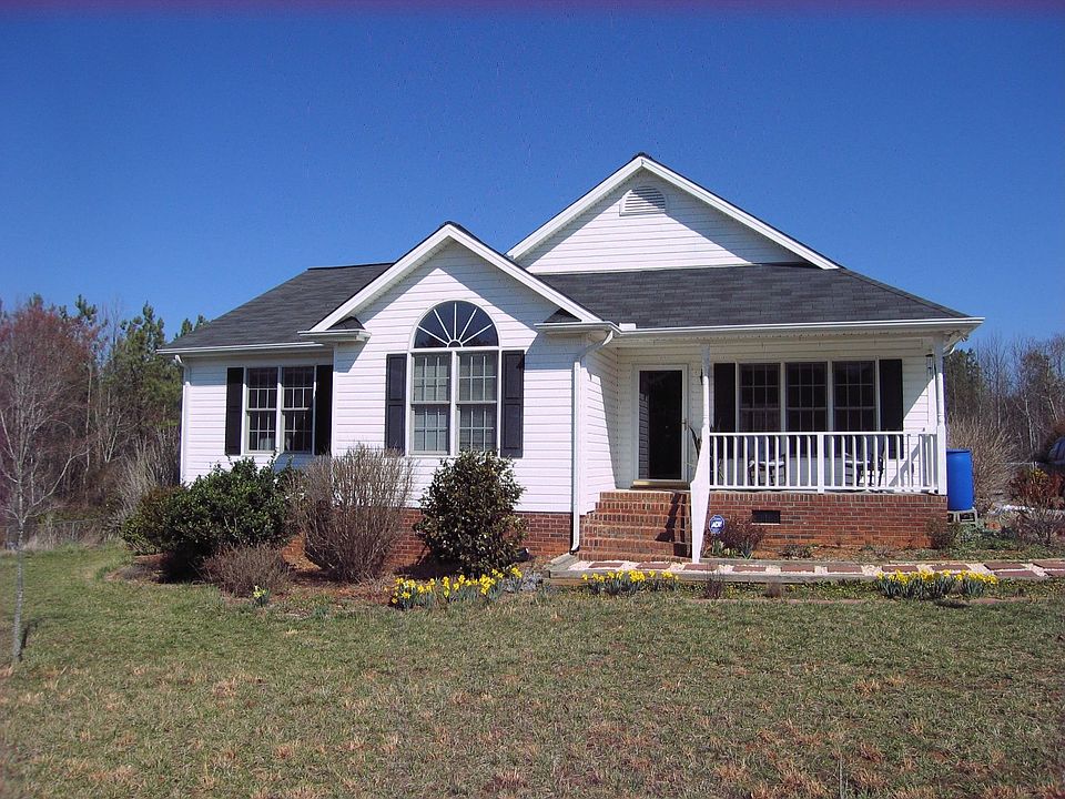 1st image of 3413 Briarwood Ct