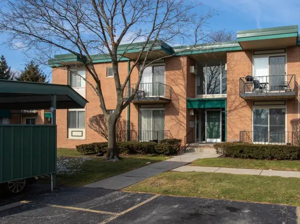 1924 Axtell Dr, Troy, MI