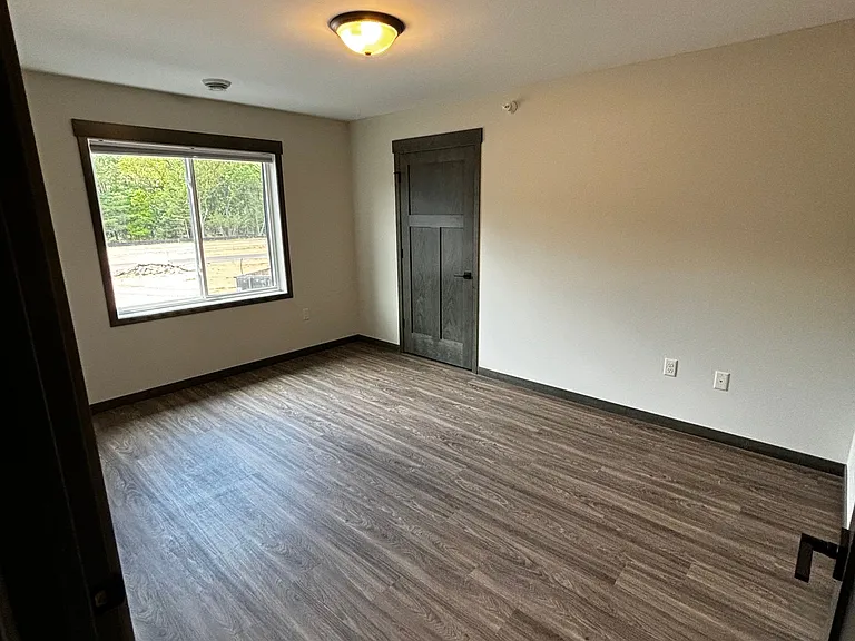 676 Bartlett Crossing II — Photo 9