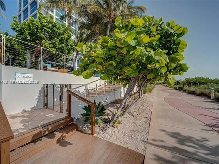 6799 Collins Ave #503 — Photo 15