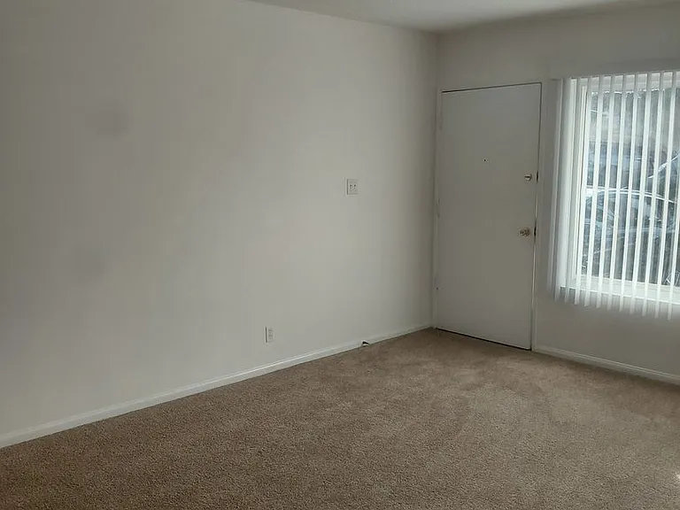 2102 S Gaffey St — Photo 3