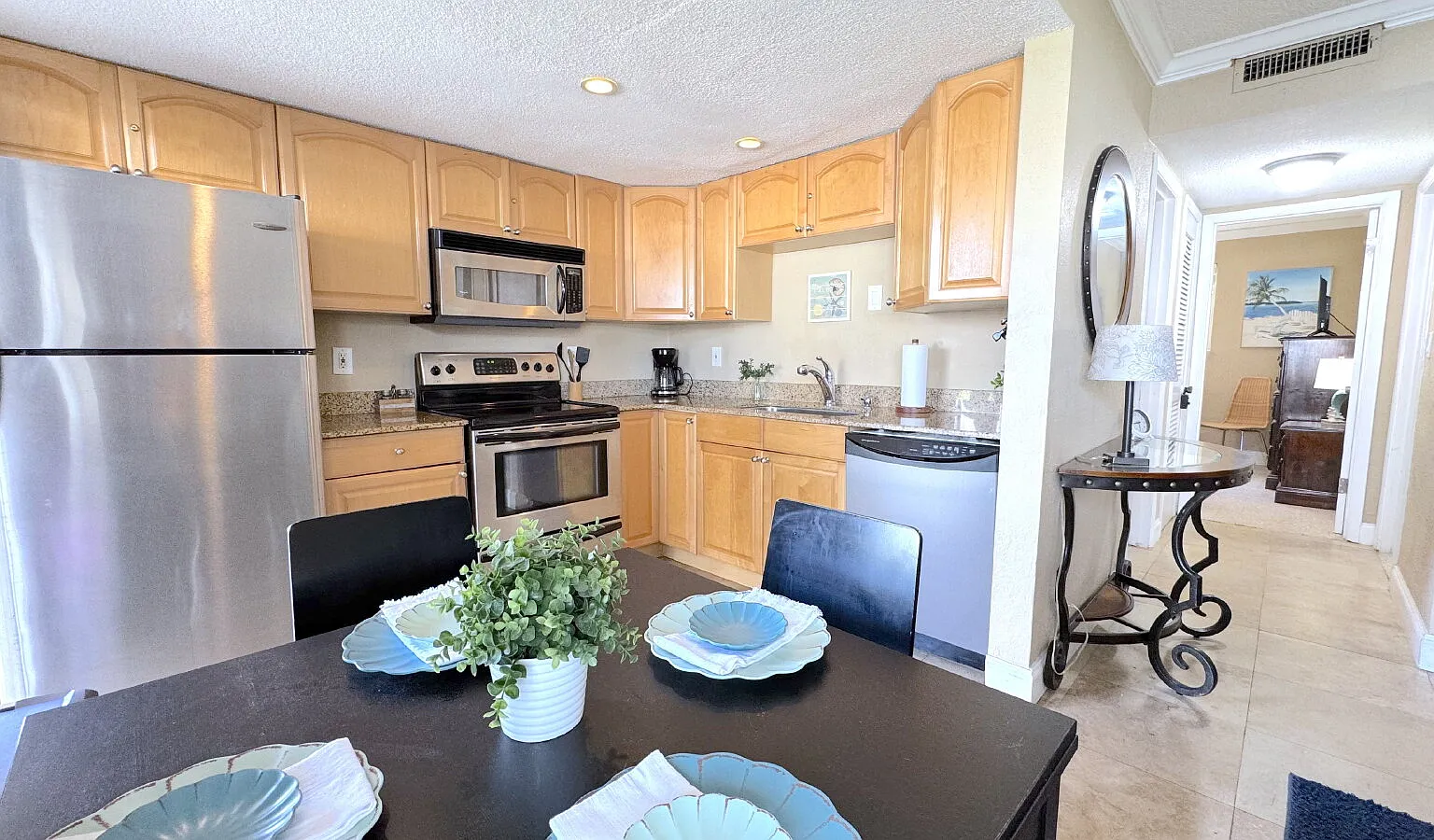 2 bed, 750 sqft, $1,500 — Photo 4