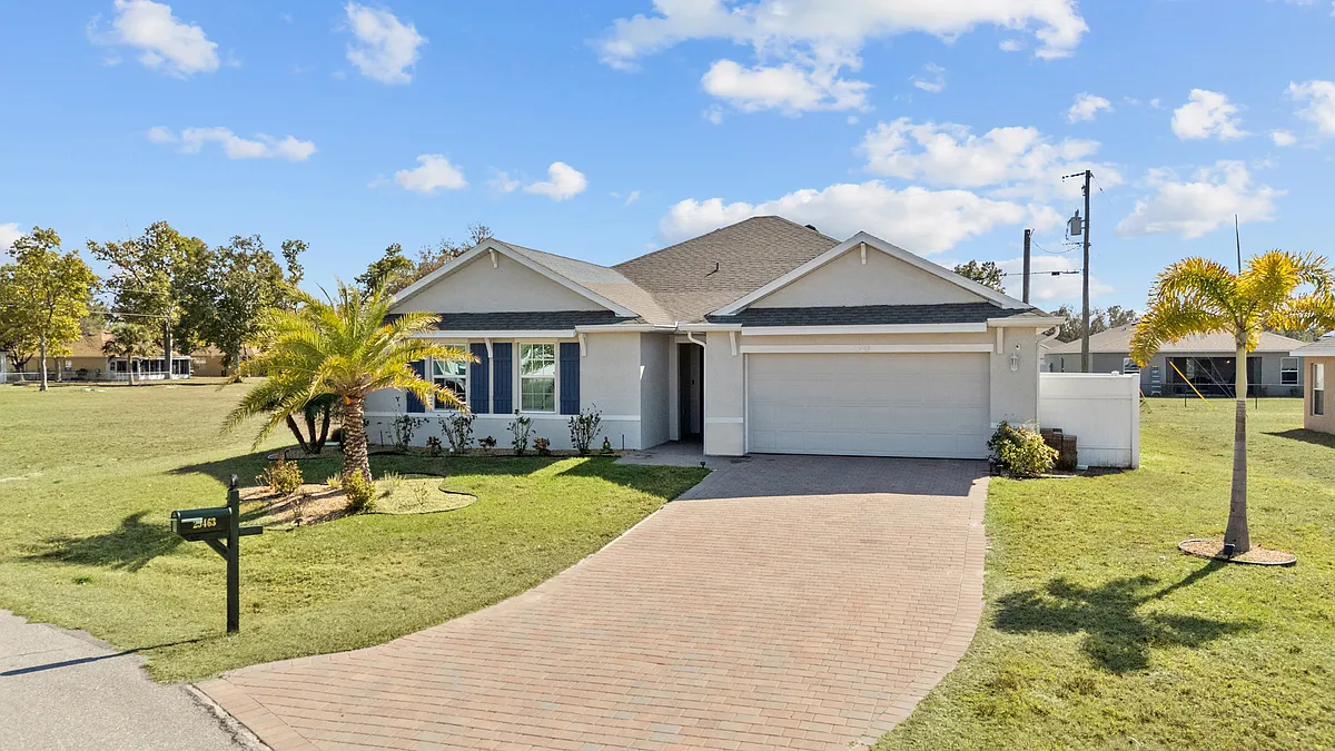 Building Photo - 25463 Bandito Ct