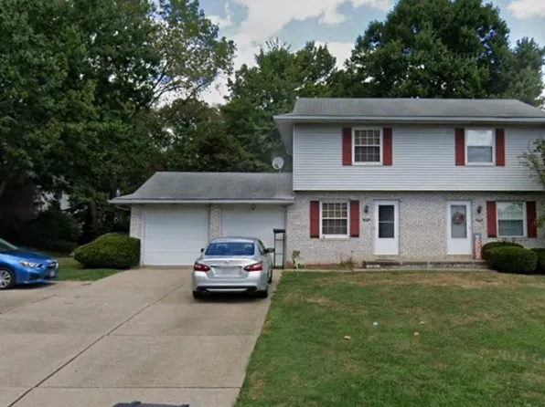 5055 Bundoran St NW, North Canton, OH 44720