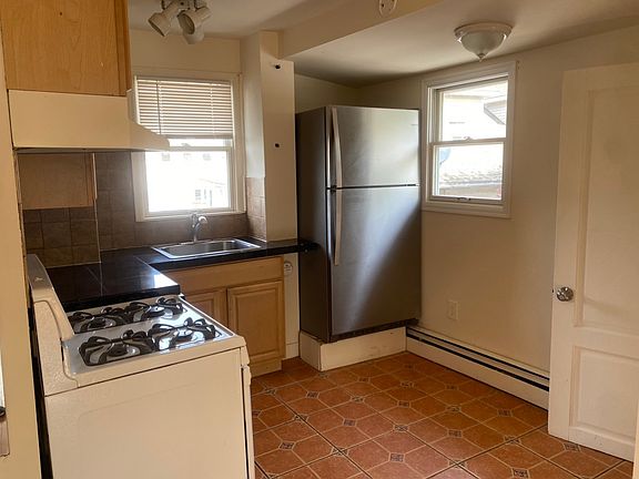4th image of 1501 River Rd #1202