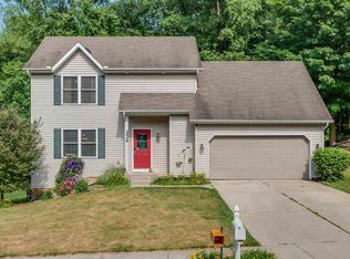2548 Emerson Forest Pkwy, South Bend, IN