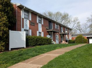 2703 38th St NW APT E, Canton, OH 44709