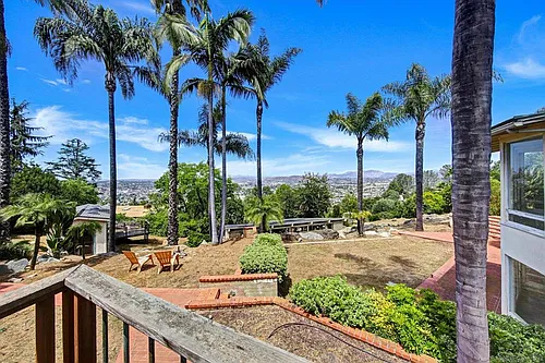 5030 Alzeda Dr #1 Photo 1