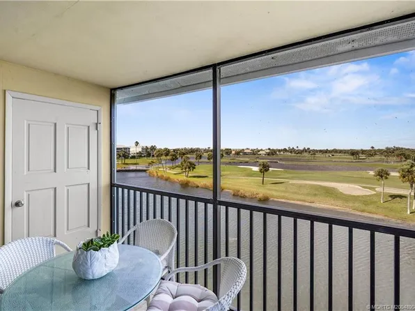 40 NE Plantation Rd APT 415, Stuart, FL 34996