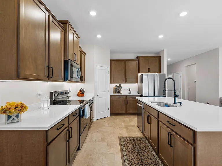2516 Osprey Peak Way — Photo 9