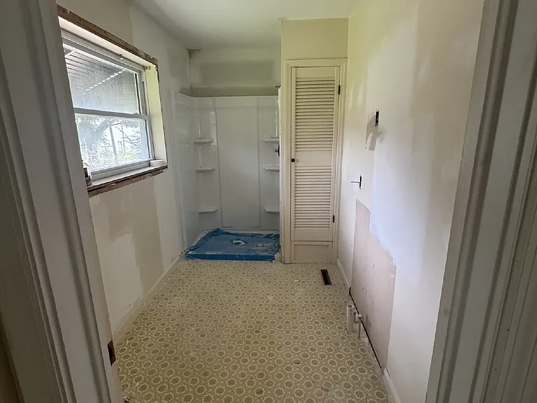 61 Rains Ave SE — Photo 11