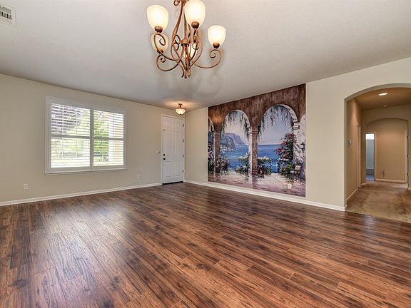 5th image of 2265 Wighill Cir