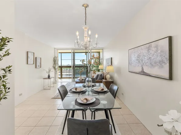 4300 Waialae Ave APT A501, Honolulu, HI 96816