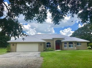 1115 Laramie Ct, Labelle, FL 33935