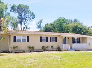 212 65th Ave W, Bradenton, FL 34207