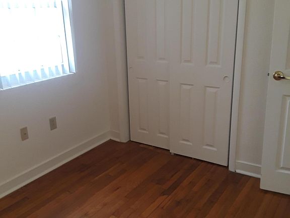 5th image of 4819 Deep Creek Blvd