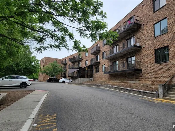 99 Teaneck Rd APT 317, Ridgefield Park, NJ 07660