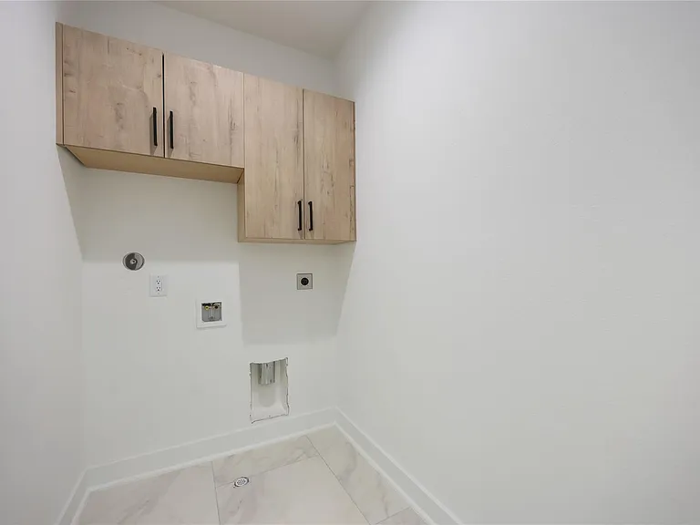 7961 Henson St #B — Photo 20