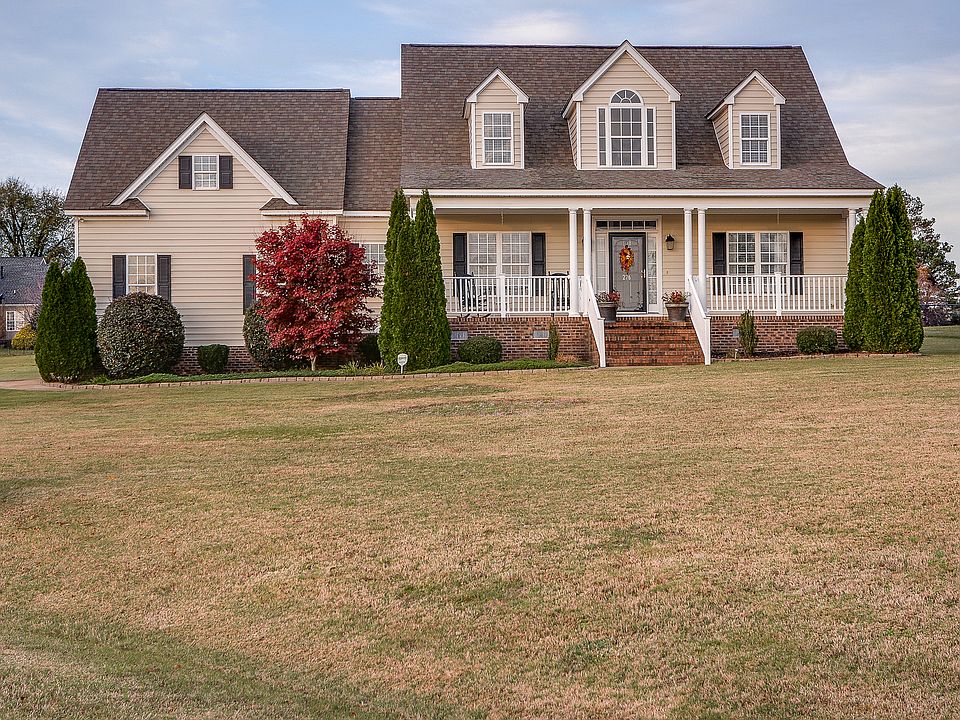 1st image of 276 Jacqueline Dr