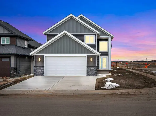 1812 E 63rd Ave, Lloydminster, AB T9V 3R9