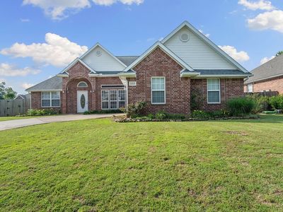 1315 S Breckenridge Loop, Rogers, AR, 72756