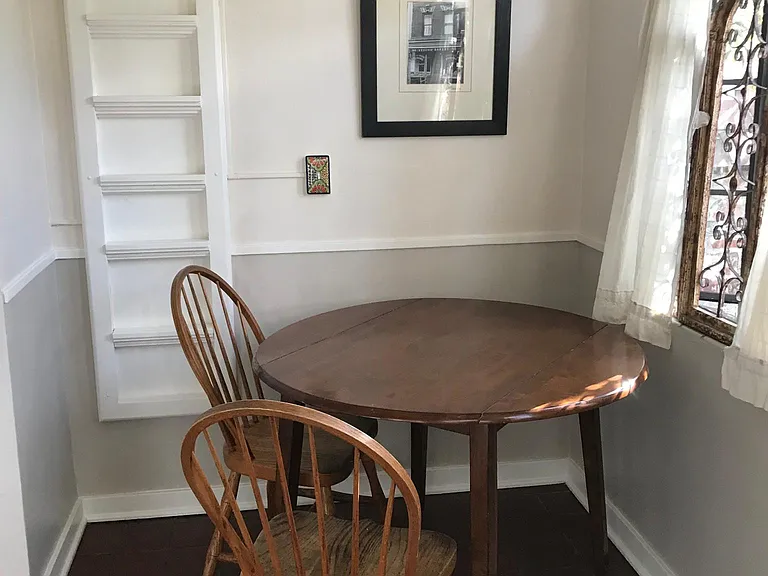 Breakfast nook