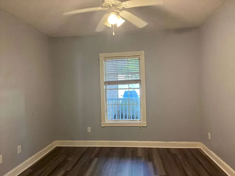 4847 Luster Leaf Cir #103 — Photo 13