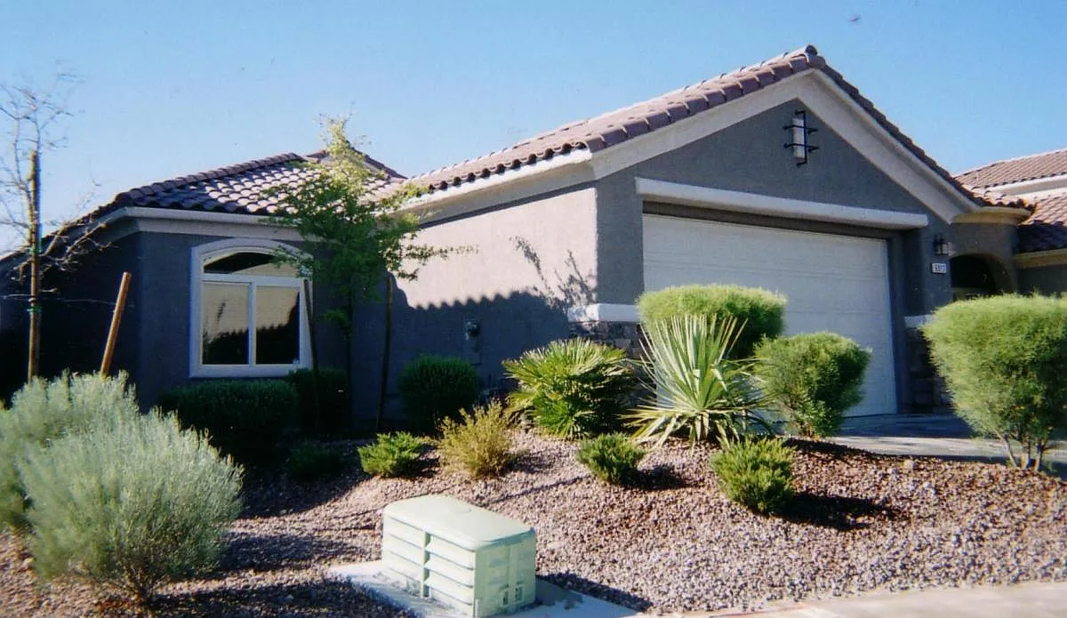 3 bed, 1658 sqft, $1,975 — Photo 4