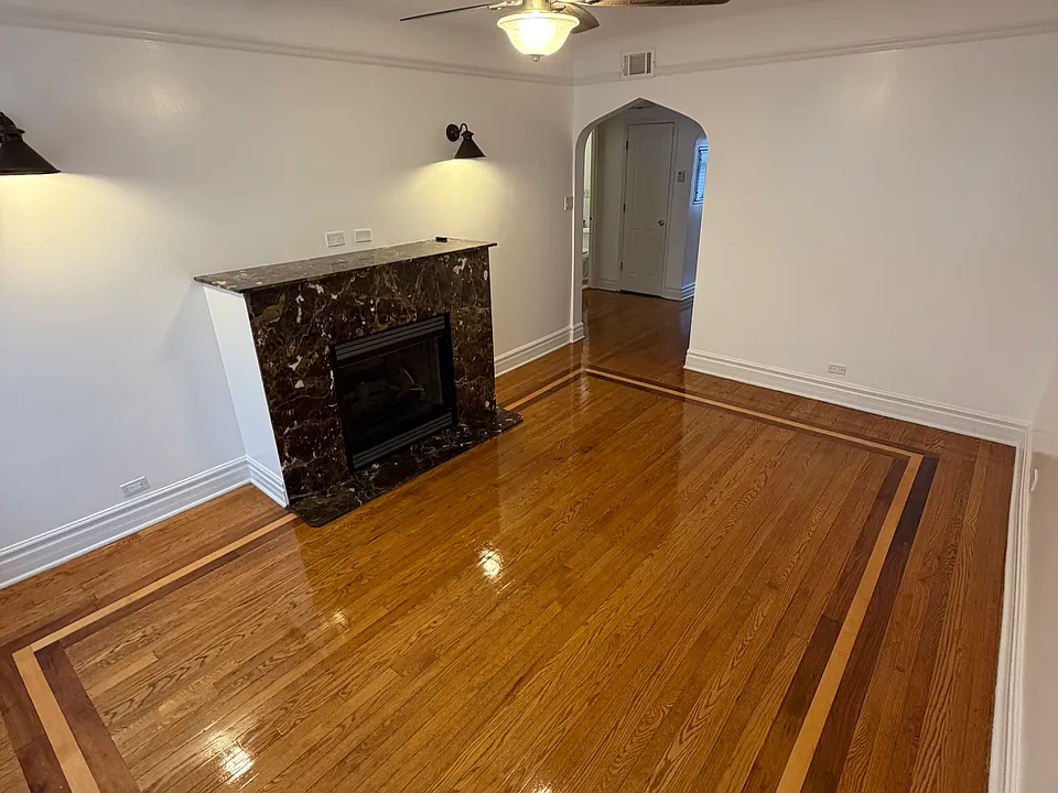 46 N Menard Ave #3A