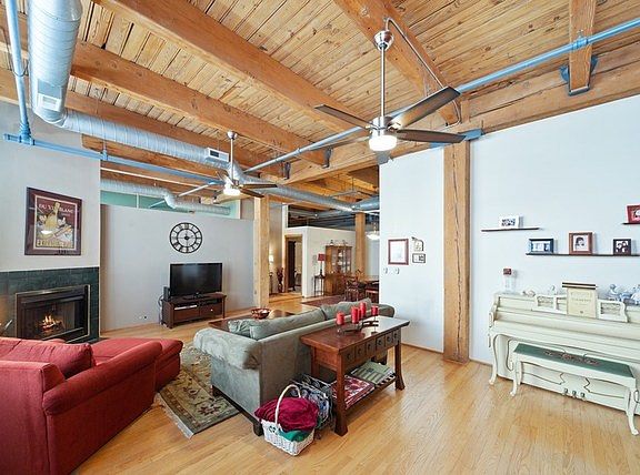 4th image of 5001 N Wolcott Ave APT 102