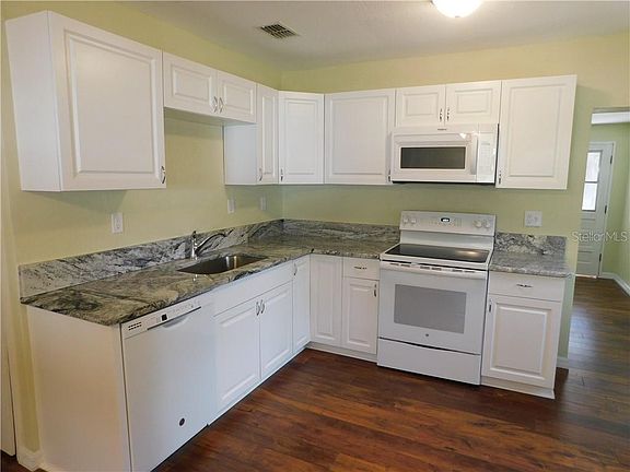 4th image of 1503 E Calhoun St